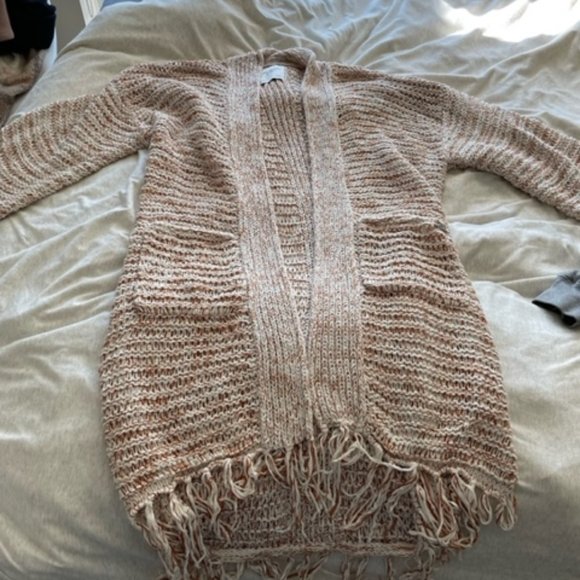 Abercrombie | Women's Fringe Boyfriend Cardigan - Picture 1 of 3